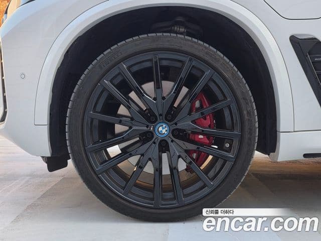 BMW X5 (G05) xDrive 50e M Sport, 2024 все фото