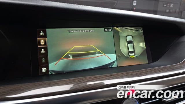 Genesis G90 Premium Luxury, 2019 15