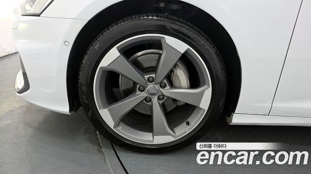 Audi A6 (C8), 2021 все фото