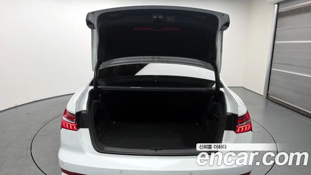 Audi A6 (C8), 2021 20