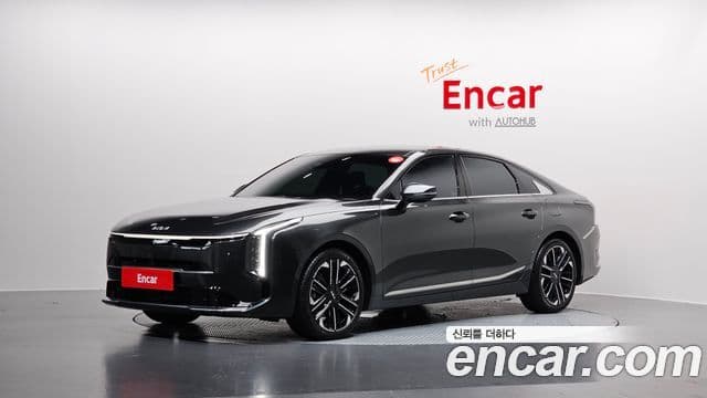 Kia The / новый New K8 Signature, 2026 1