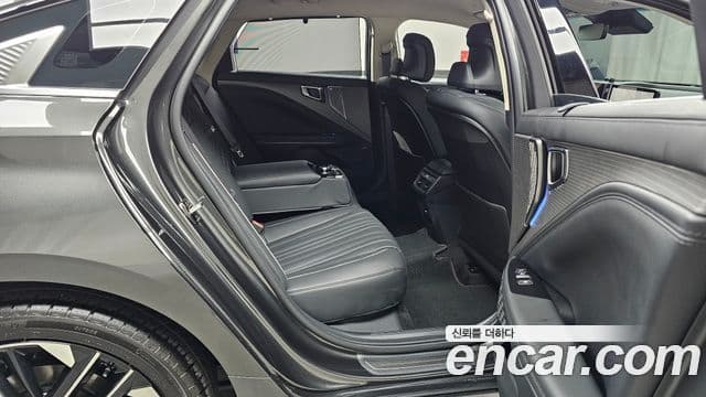 Kia The / новый New K8 Signature, 2026 12