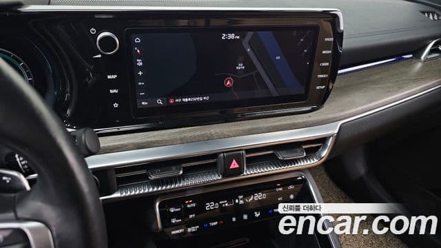 Kia K5 гибрид 3세대 Signature, 2020 17