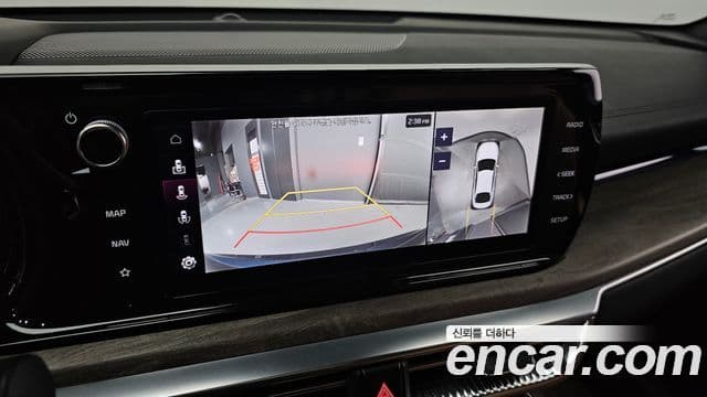 Kia K5 гибрид 3세대 Signature, 2020 18