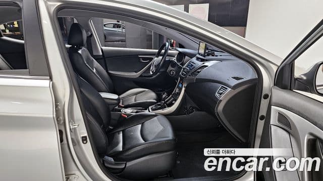 Hyundai The / новый New Avante 빌트인캠2 — базовая версия - Built-in Cam 2, 2015 10