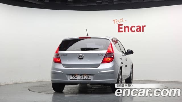 Hyundai i30 Luxury, 2011 4