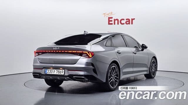 Kia K5 3세대 Prestige, 2022 2