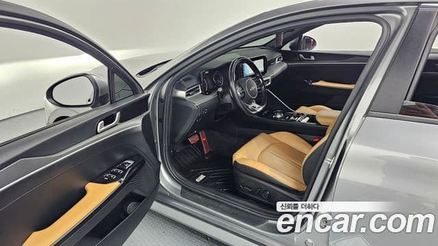 Kia K5 3세대 Prestige, 2022 11