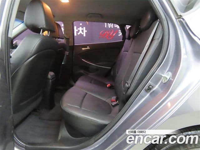 Hyundai Accent(новый кузов / новое поколение) Modern, 2016 6