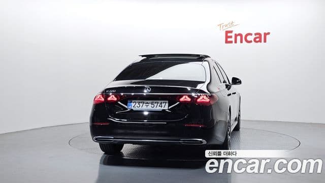 Mercedes-Benz E-класс W214 Avantgarde, 2025 4