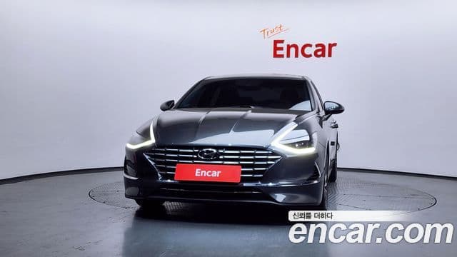 Hyundai Sonata гибрид (DN8) Premium Plus, 2022 3