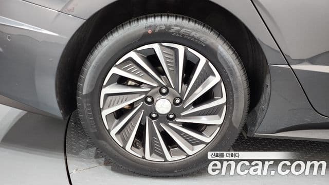 Hyundai Sonata гибрид (DN8) Premium Plus, 2022 все фото