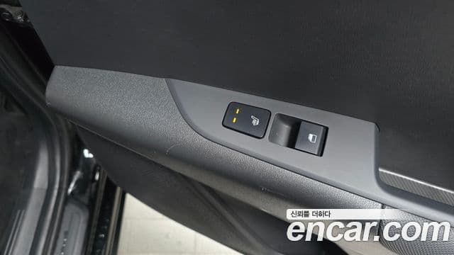 Kia D All New Niro Prestige, 2022 19