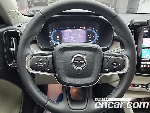 Volvo XC40 B4 Ultimate Bright, 2024 9