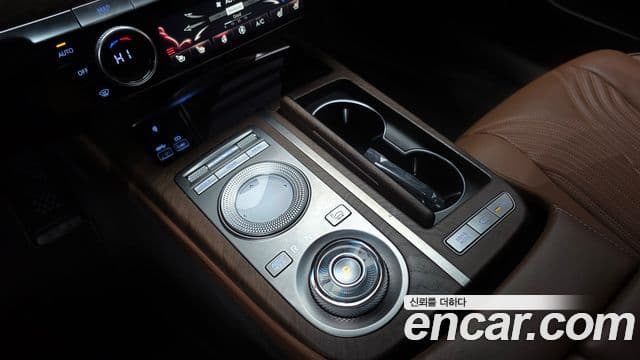 Genesis G80 (RG3) бензин 2.5 турбо AWD, 2021 9