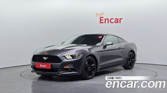 Ford Mustang купе, 2015 1