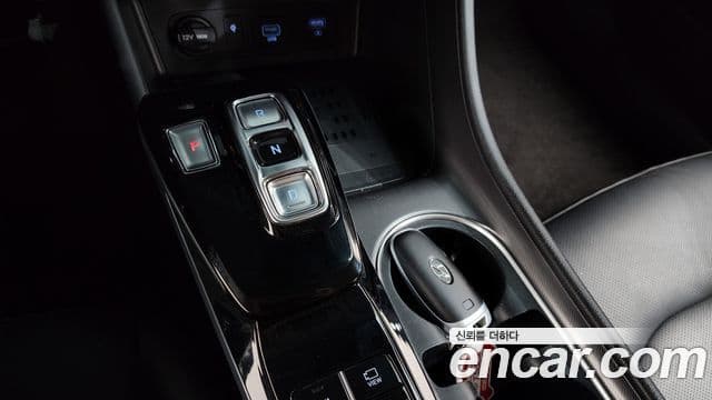 Hyundai Sonata гибрид (DN8) Premium Plus, 2022 9