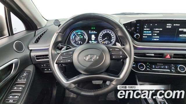 Hyundai Sonata гибрид (DN8) Premium Plus, 2022 13