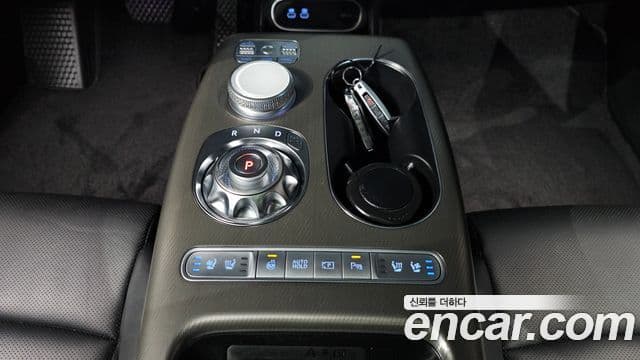 Genesis GV60 Standard, 2023 9