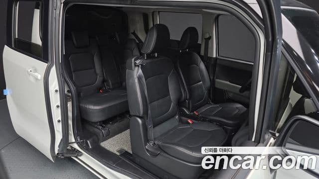 Kia The / новый New Kia Ray Gravity, 2023 12