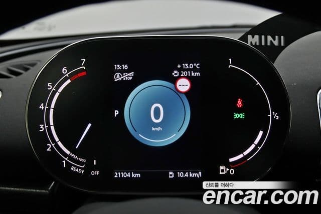 Mini Cooper 클럽맨 2세대, 2024 12