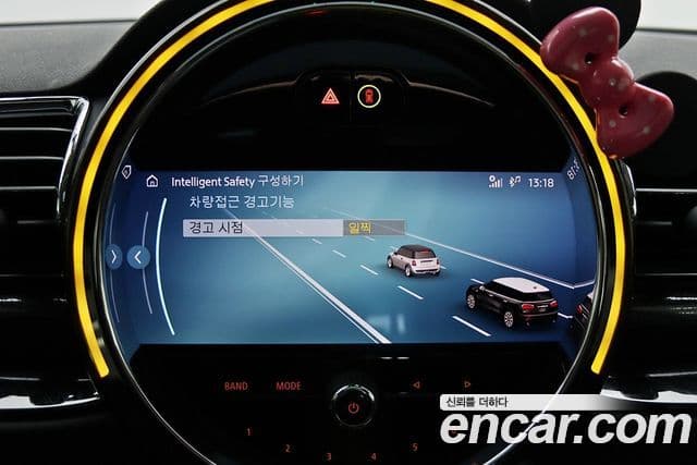 Mini Cooper 클럽맨 2세대, 2024 15