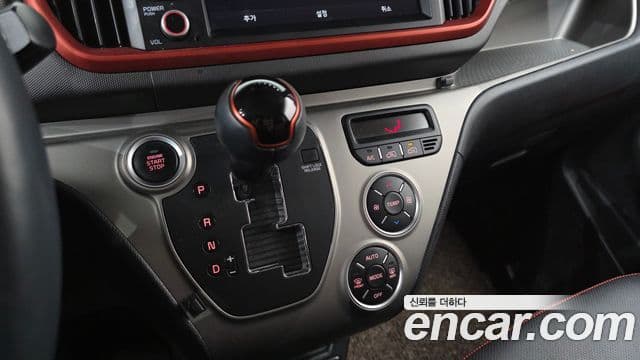 Kia The / новый New Ray Signature, 2021 9