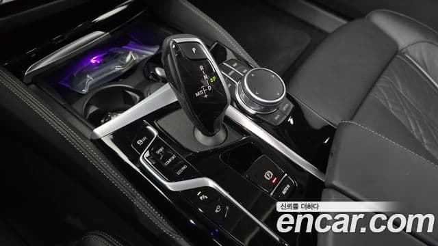 BMW 5시리즈 (G30) Luxury, 2021 9