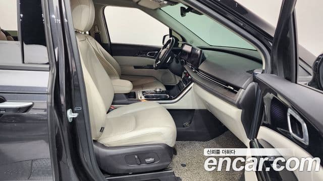 Kia Carnival 4세대 Signature, 2021 11