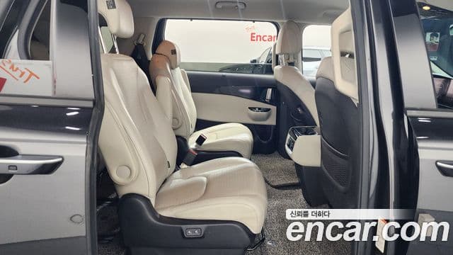 Kia Carnival 4세대 Signature, 2021 12