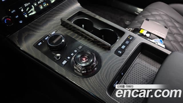 Genesis G80 (RG3) чёрный, 2026 9