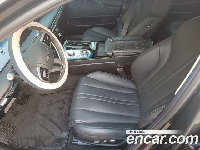 Genesis G80 (RG3) бензин 2.5 турбо AWD, 2025 10