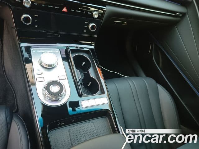 Genesis G80 (RG3) бензин 2.5 турбо AWD, 2025 13