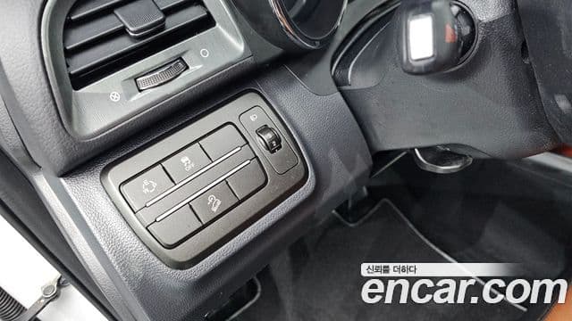 KG모빌리티(SsangYong) Tivoli Armor коробка передач Plus 2WD, 2019 13