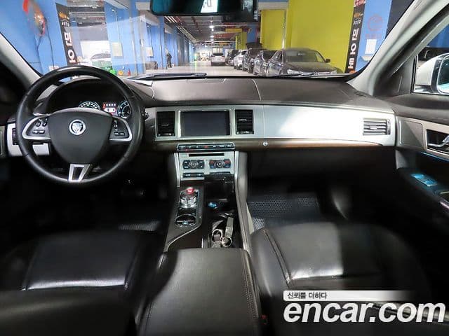 Jaguar New XF X250, 2013 все фото