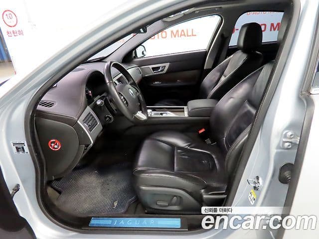 Jaguar New XF X250, 2013 6