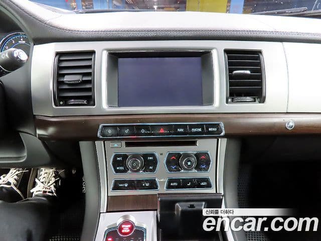 Jaguar New XF X250, 2013 12