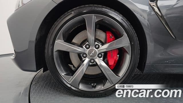 Genesis G70 Prestige, 2019 все фото