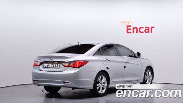 Hyundai YF Sonata LPI Premier(для людей с инвалидностью), 2012 2