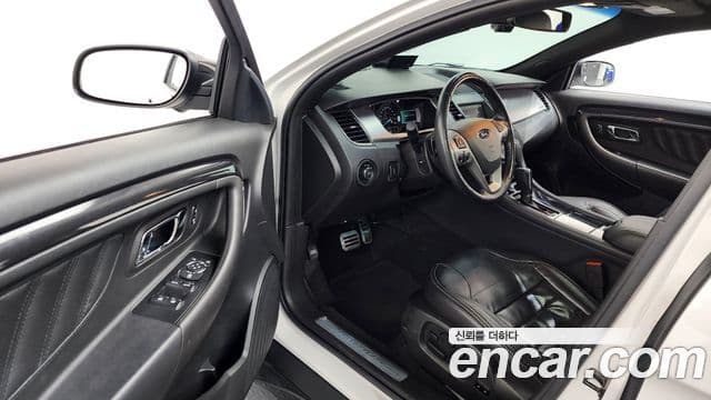 Ford New 토러스 6세대, 2015 10