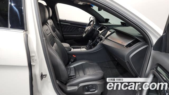 Ford New 토러스 6세대, 2015 11