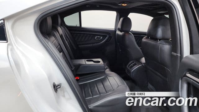 Ford New 토러스 6세대, 2015 12