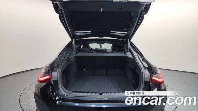 BMW i4 eDrive40 M Sport Pro, 2022 20