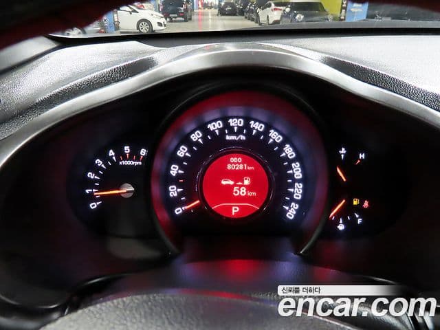 Kia Sportage R дизель 2WD Limited, 2013 8