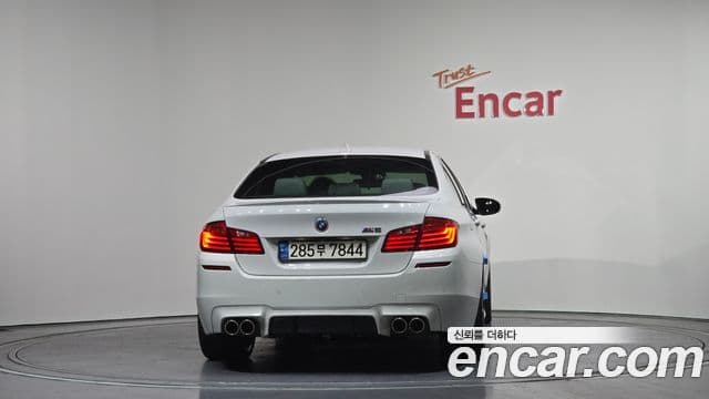 BMW M5 (F10) M5 седан, 2015 4