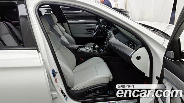 BMW M5 (F10) M5 седан, 2015 11