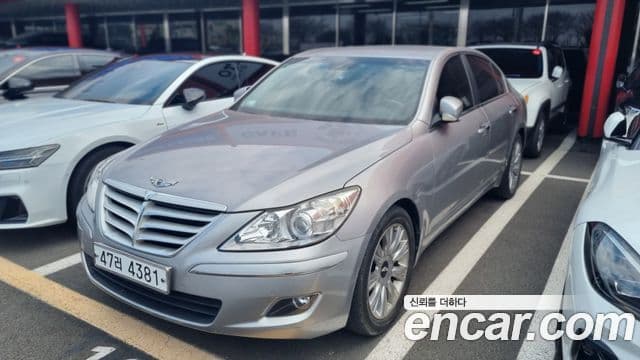 Hyundai Genesis Luxury, 2010 1