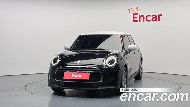 Mini Cooper 3세대, 2023 3