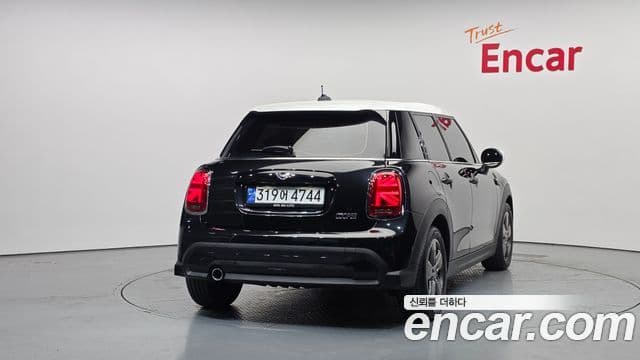 Mini Cooper 3세대, 2023 4