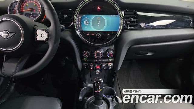 Mini Cooper 3세대, 2023 14